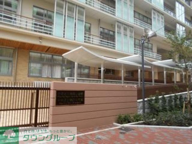 小学校　中央区立豊海小学校（小学校）まで675m