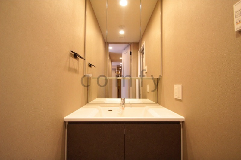 洗面設備　パウダールーム