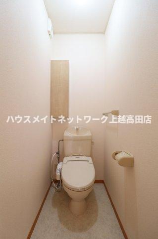 トイレ　温水洗浄暖房便座