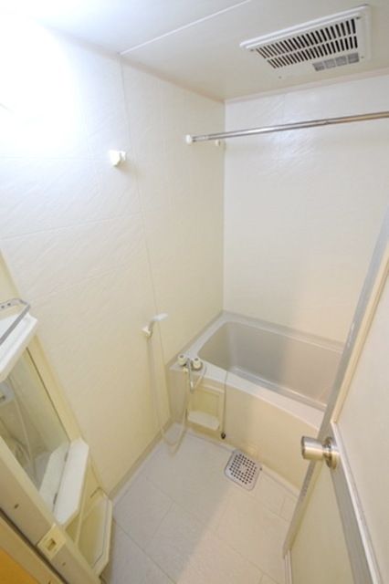 バス・シャワールーム　★バストイレ別★