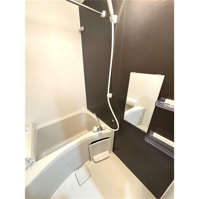 バス・シャワールーム　建築中の為、参考写真です