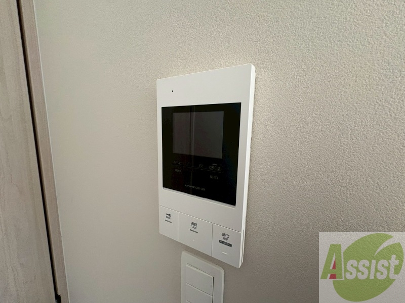 セキュリティ　モニタ付インターホンでセキュリティ面も安心です。
