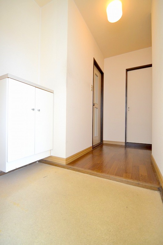 玄関　海田町の賃貸情報はシティホーム海田センターへお任せください