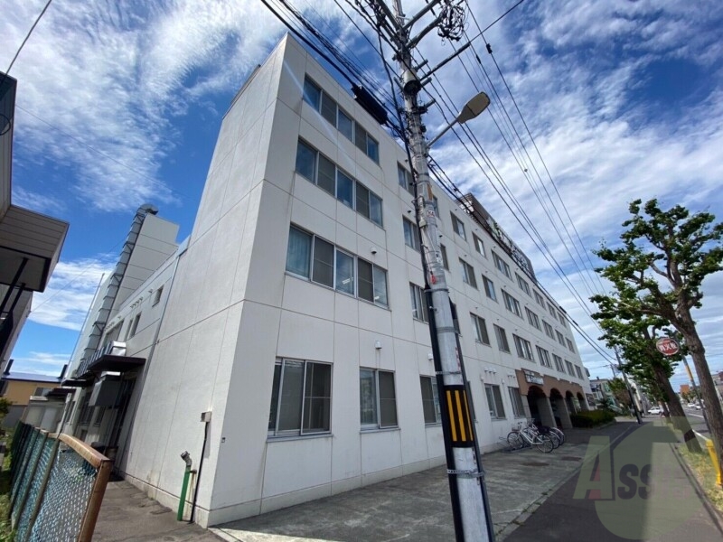 病院　社会医療法人康和会札幌しらかば台篠路病院（病院）まで351m