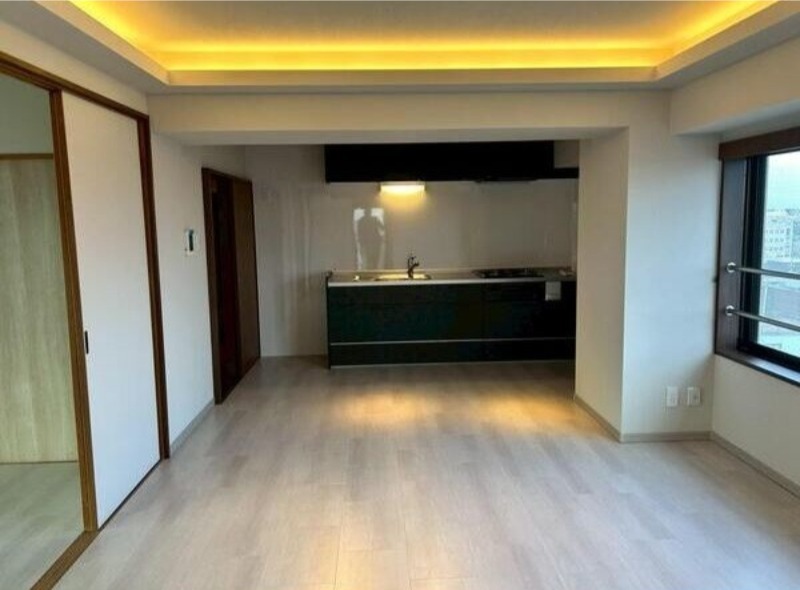 居室・リビング　図面と現状に相違がある場合には現状を優先