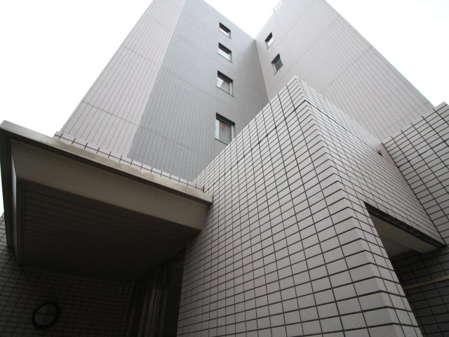 建物外観　落ち着いた雰囲気の外観です