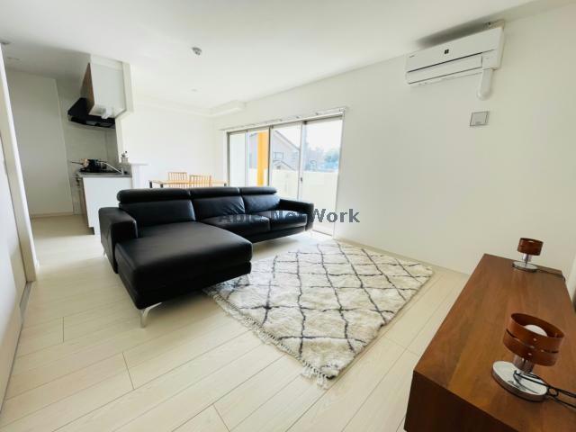 居室・リビング　別号室写真