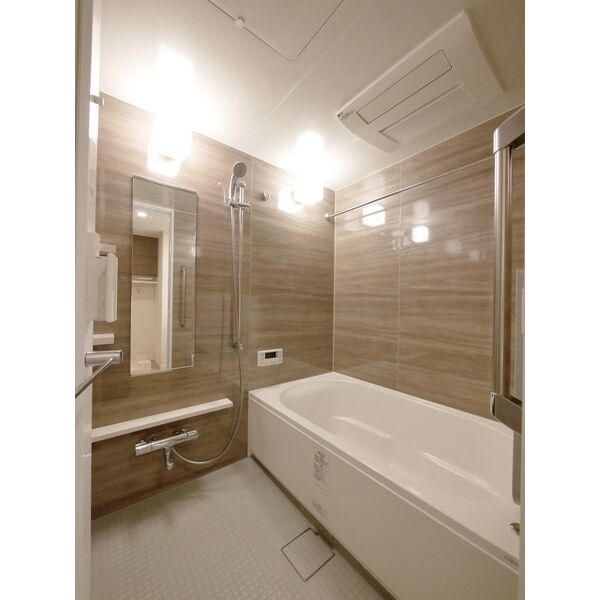 バス・シャワールーム