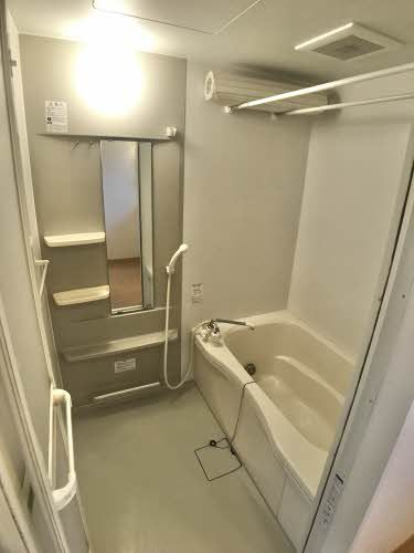 バス・シャワールーム　洋室