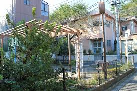 公園　西巣鴨四丁目児童遊園（公園）まで334m