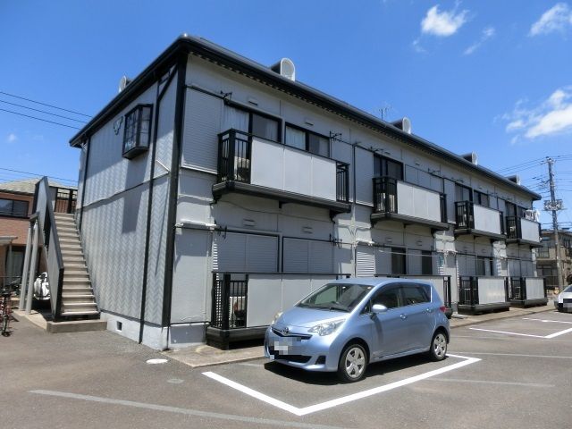建物外観　静かな環境にあるアパートです。