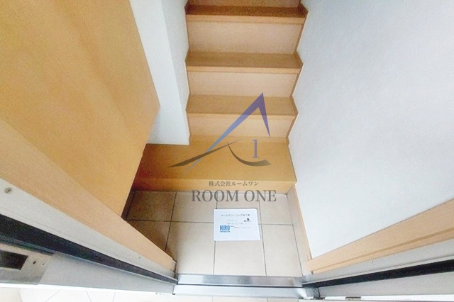 玄関　玄関です。