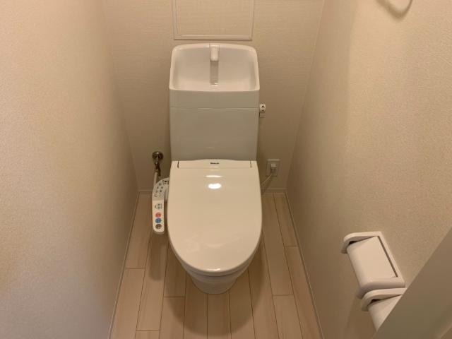 トイレ　シャワー付トイレ