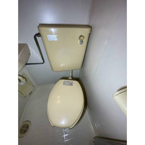 トイレ　※他部屋参考写真