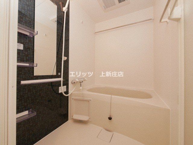 バス・シャワールーム　洗面