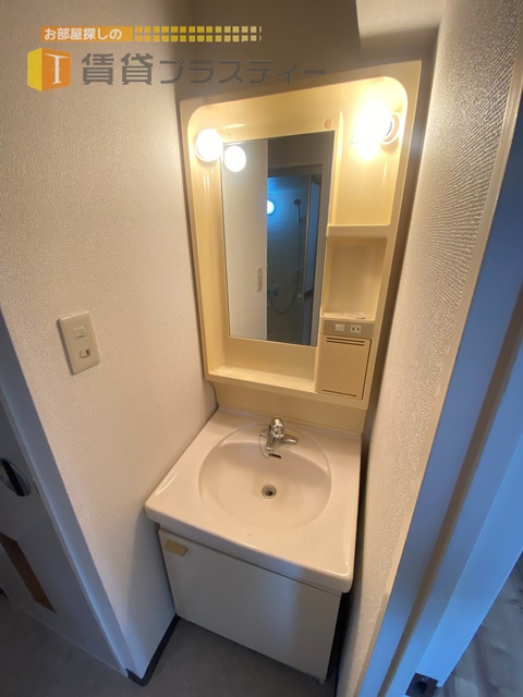 洗面設備　朝の始まりはコチラ。