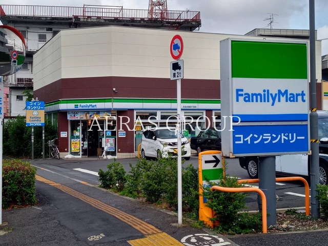 コンビニ　ファミリーマート杉並永福四丁目店（コンビニ）まで252m
