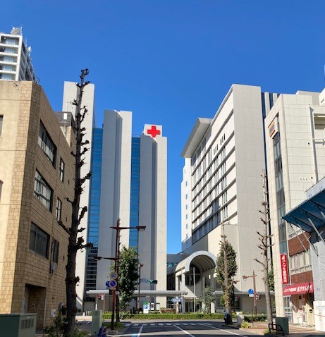 病院　高松赤十字病院（病院）まで467m