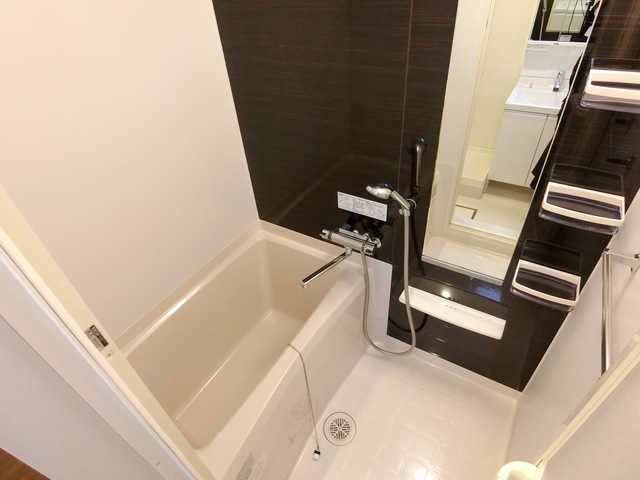 バス・シャワールーム　★浴室乾燥機付き★