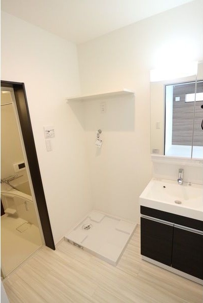 洗面設備　同一施工