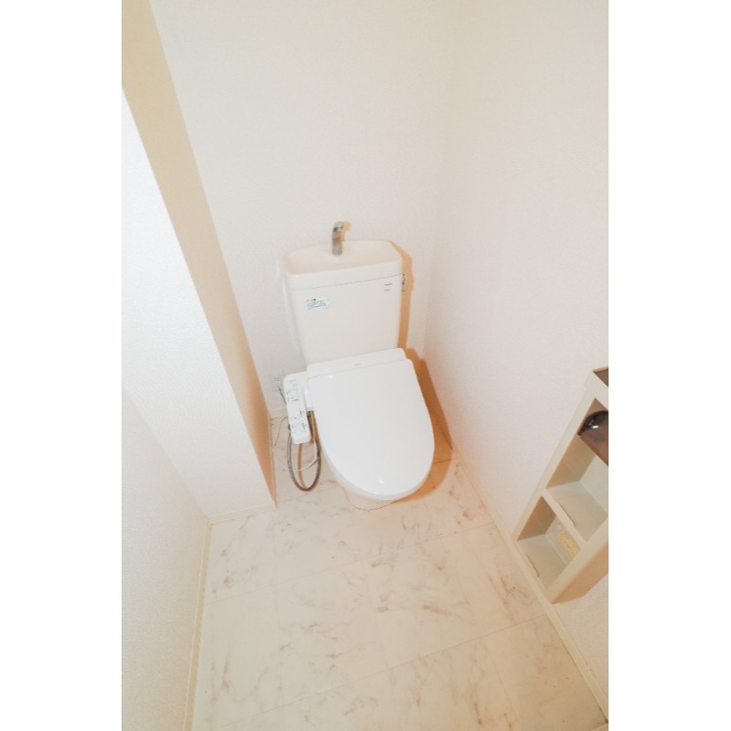 トイレ　図面と現状に相違がある場合には現状を優先