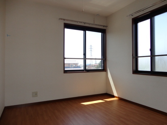 その他部屋・スペース　全室照明付き