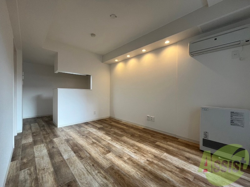 居室・リビング　広くてきれいなリビングです！快適に過ごせそうですね。