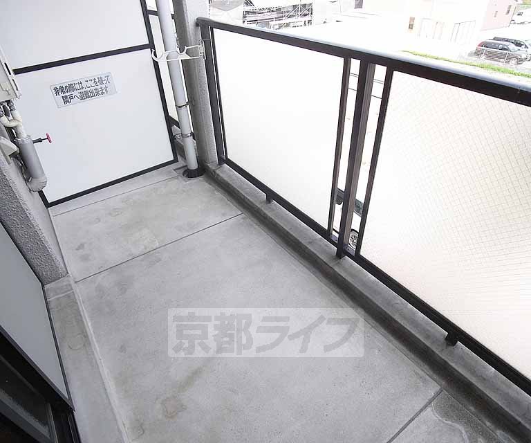 バルコニー　両面バルコニーです