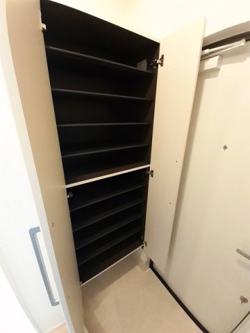 その他設備　シューズボックス