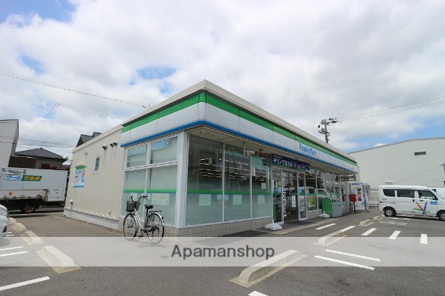 コンビニ　ファミリーマート鳥栖藤木町店（コンビニ）まで140m