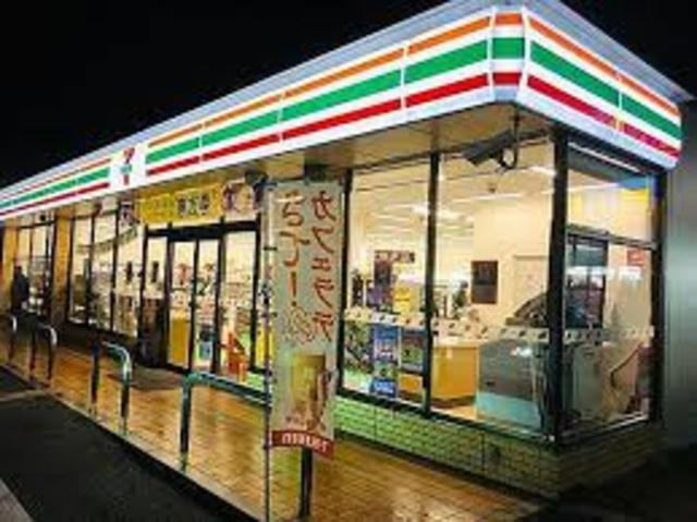 コンビニ　セブンイレブン　姫路飾磨思案橋西店（コンビニ）まで725m