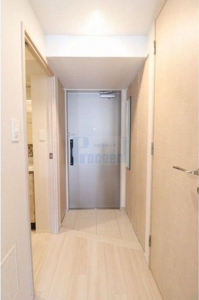 玄関　広々とした玄関