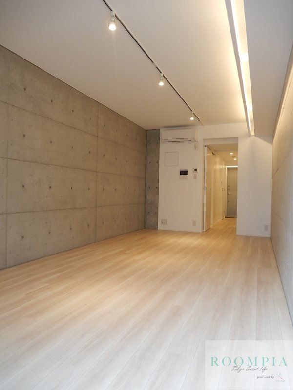 居室・リビング　エントランス