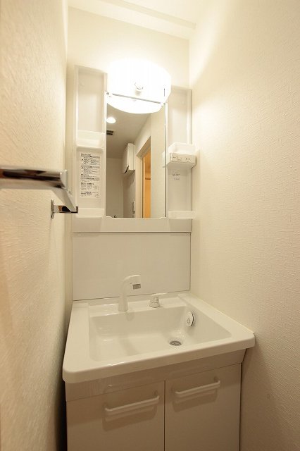 洗面設備　同物件別号室