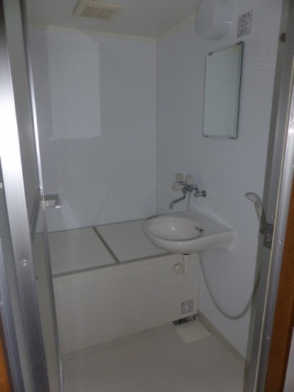 バス・シャワールーム　※別室の写真です