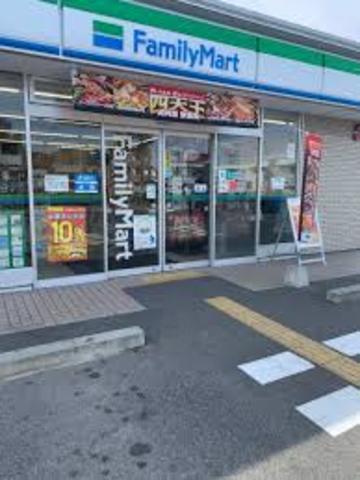コンビニ　ファミリーマート　加古川稲屋（コンビニ）まで616m