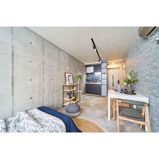 居室・リビング　家具・家電の備え付けはありません