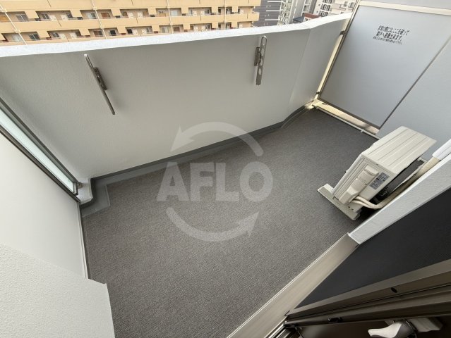 バルコニー　Alivis放出　バルコニー