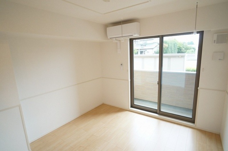 居室・リビング　図面と現状に相違がある場合には現状を優先