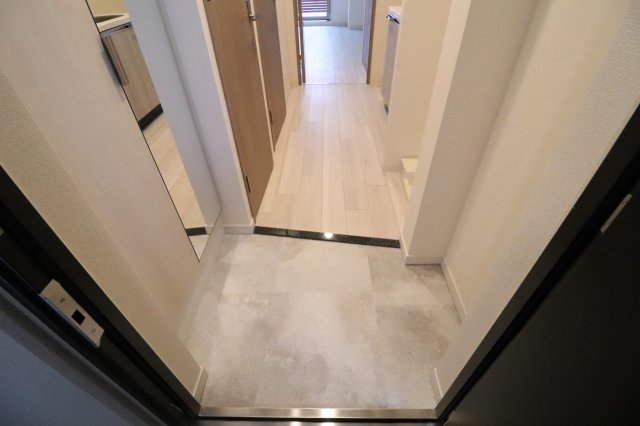 玄関　同シリーズの参考写真です