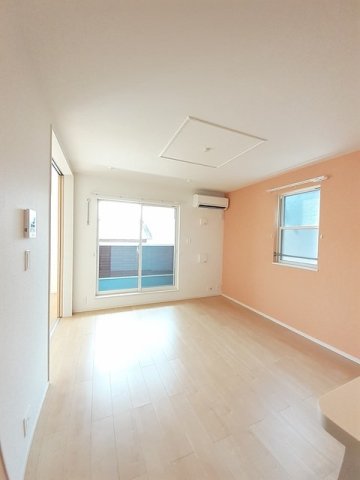 居室・リビング　ゆったり過ごせるリビングです