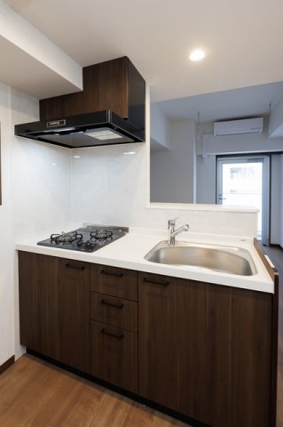 キッチン　※写真は同タイプ住戸です。