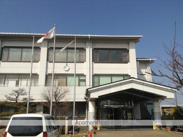 役所　大津市役所　瀬田東支所（役所）まで700m