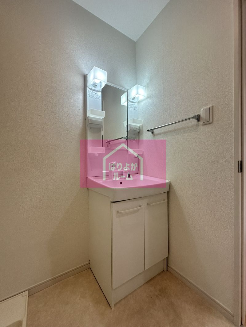 洗面設備　※反転タイプの写真です※