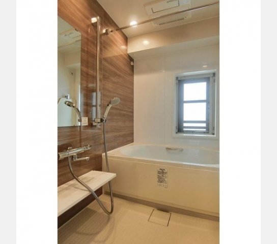 バス・シャワールーム　浴室