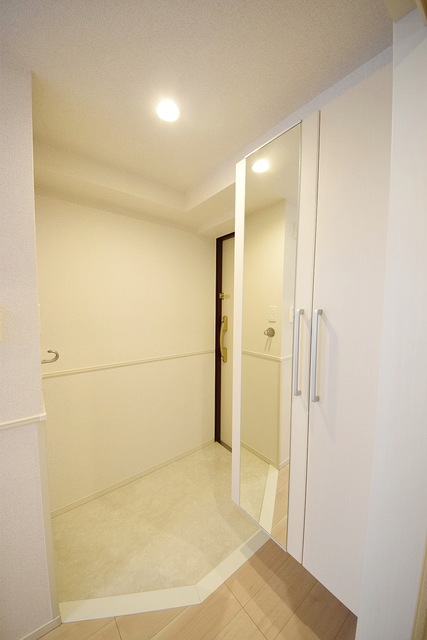 玄関　おかえりなさい