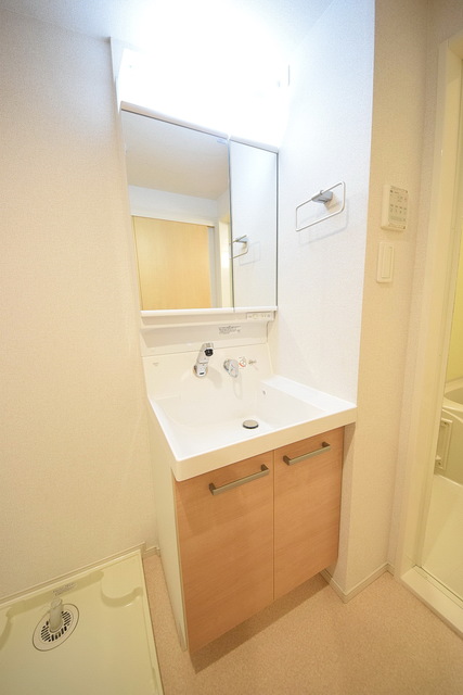 洗面設備　歯磨き歯磨き