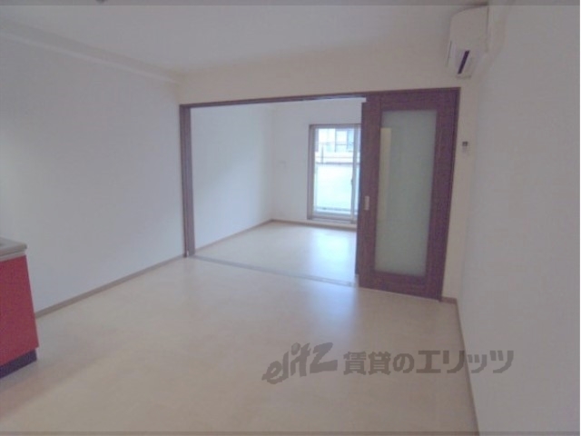 居室・リビング　洋室