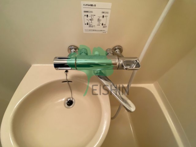 洗面設備　シンプルで使いやすい洗面台です！