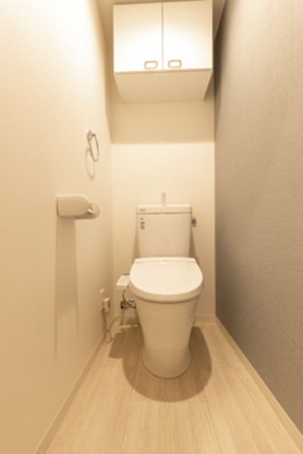 トイレ　※写真は同タイプ住戸です。